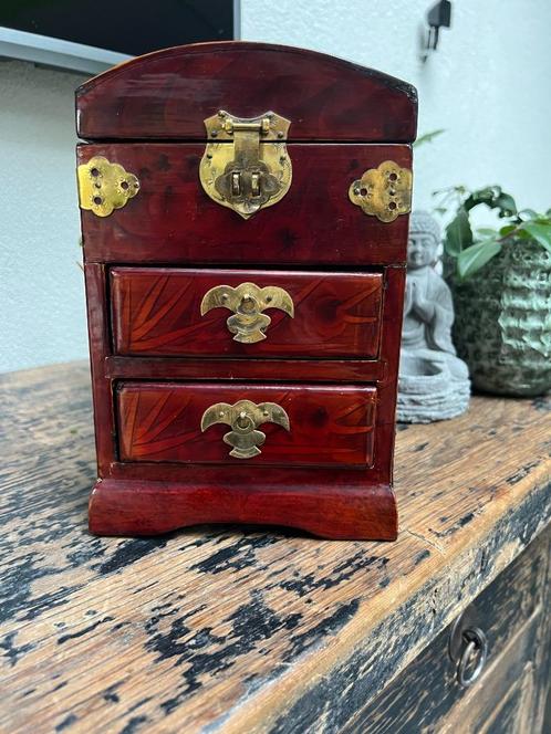 Chinees sieraden kastje kistje box chinese aziatische kastje, Antiek en Kunst, Kunst | Niet-Westerse kunst, Ophalen of Verzenden