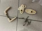 Deurklink, jaren ‘50, wit bakeliet, Ophalen of Verzenden, Zo goed als nieuw, Overige materialen, Klink of Kruk