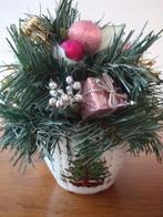 Kerststuk op Kerstpot met Kerstboom Nieuw, Diversen, Kerst, Ophalen of Verzenden, Nieuw