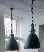 2 industrie lampen, Huis en Inrichting, Lampen | Hanglampen, Ophalen, 50 tot 75 cm, Industrie, Zo goed als nieuw