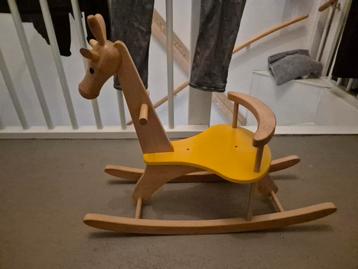 Houten hobbelpaard Giraffe beschikbaar voor biedingen