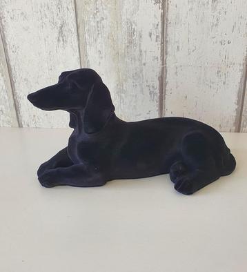 Beeld van een hond Teckel Velvet zwart hondenbeeld SALE! 40%
