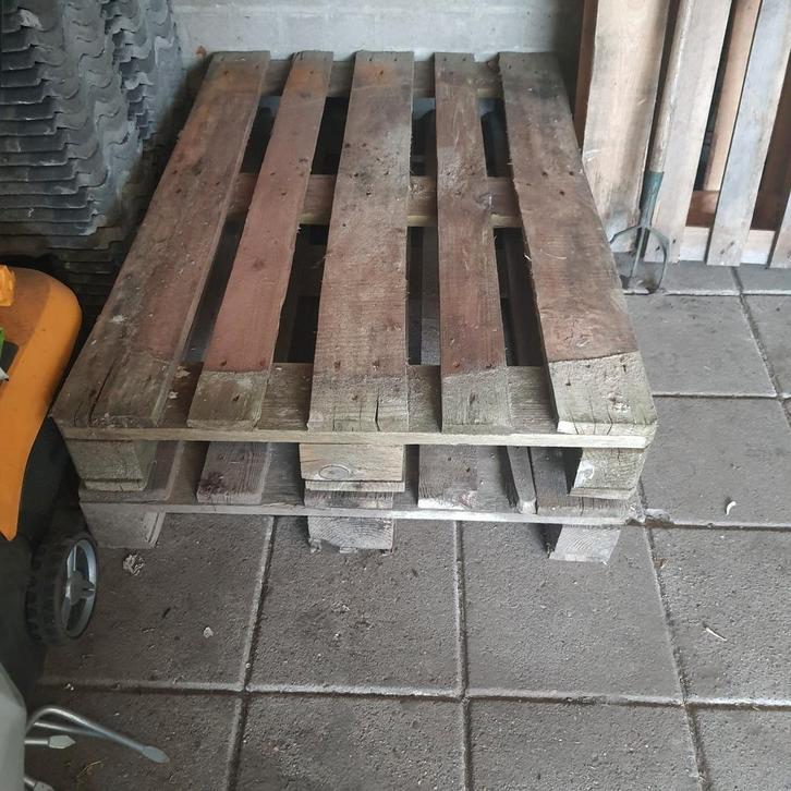 2 stevige pallets, Doe-het-zelf en Verbouw, Hout en Planken, Zo goed als nieuw, Pallet, Overige houtsoorten, Ophalen