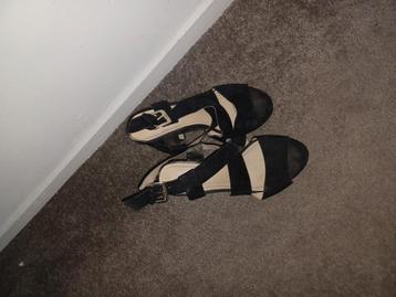 Diverse schoenen , pump, sleehak , laars beschikbaar voor biedingen