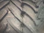 BKT 650/65R38 nieuw op Fendt velg 10 gaats 816 824, Zakelijke goederen, Agrarisch | Onderdelen | Banden, Velgen en Assen, Ophalen
