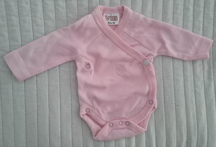 Vib rompertje maat 48 prematuur roze kraamcadeau romper, Kinderen en Baby's, Babykleding | Prematuur, Zo goed als nieuw, Shirtje of Longsleeve