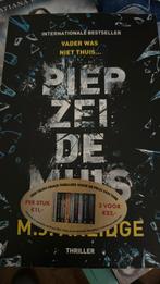 M.J. Arlidge - Piep zei de muis, Boeken, Thrillers, Gelezen, Ophalen of Verzenden, M.J. Arlidge