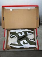 Nike Dunk Low Olive Groen Maat 40.5, Kleding | Heren, Schoenen, Ophalen of Verzenden, Nieuw, Overige kleuren, Sneakers of Gympen
