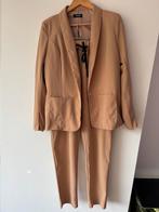 Chic me pak maat XL, Kostuum of Pak, Bruin, Maat 42/44 (L), Ophalen of Verzenden