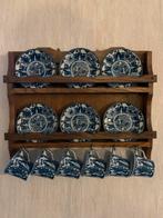 Te koop leuk retro kopjes rek met kopjes en schotels, Ophalen of Verzenden