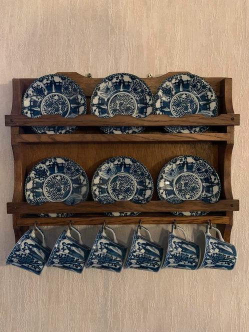 Te koop leuk retro kopjes rek met kopjes en schotels, Antiek en Kunst, Antiek | Servies compleet, Ophalen of Verzenden