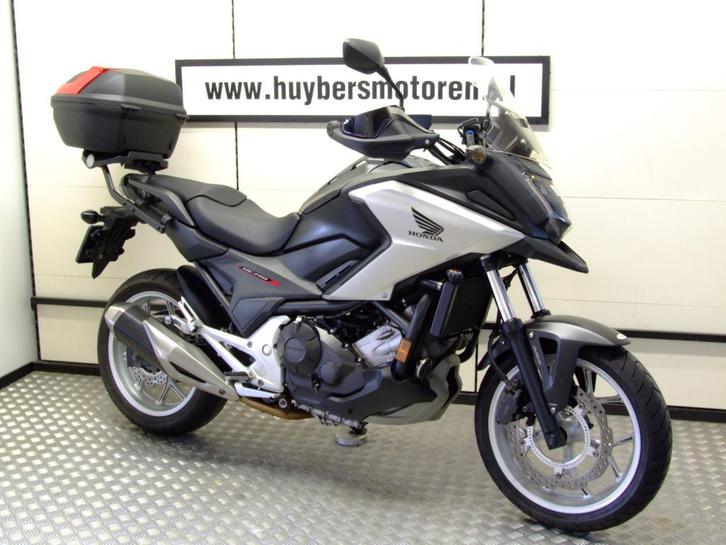 Honda NC 750 X ABS Touring 2016 NC750X, Motoren, Motoren | Honda, Bedrijf, Toermotor, meer dan 35 kW, 2 cilinders, Ophalen