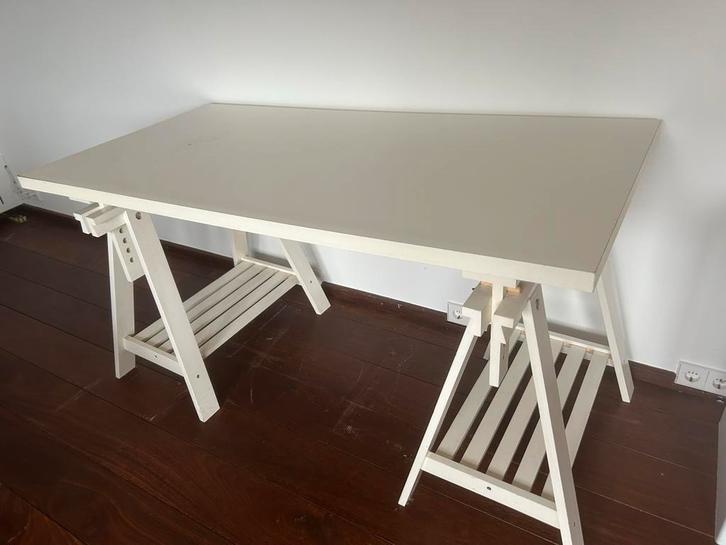 Mittback schragen Ikea Bureau -Verstelbaar Blad, Huis en Inrichting, Bureaus, Gebruikt, Bureau, Ophalen of Verzenden