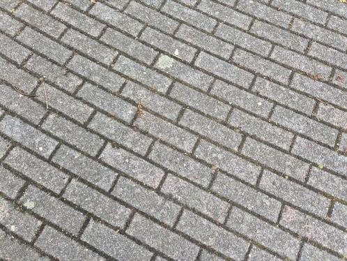 600 m2 gebruikte betonstraatstenen/ klinkers geleverd aan hu, Tuin en Terras, Tegels en Klinkers, Gebruikt, Klinkers, Beton, 10 m² of meer