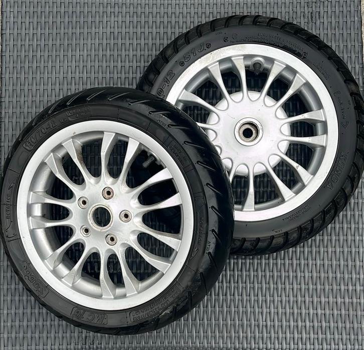 Originele 12” Vespa sprint/Primavera wielen, Fietsen en Brommers, Scooters | Vespa, Gebruikt, Benzine, Ophalen
