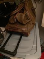 Tassen en koffer verschillende maten en kleuren, Ophalen, Uitschuifbare handgreep, Gebruikt, Minder dan 50 cm