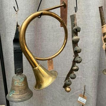 Bronzen bellenband *floor epe* beschikbaar voor biedingen