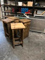 4 stuks houten barkrukken, Huis en Inrichting, Tafels | Statafels, Ophalen, Zo goed als nieuw