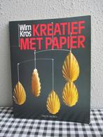 Leuk Vintage Boek Creatief met Papier Retro Wim Kros, Ophalen of Verzenden, Gelezen, Overige onderwerpen