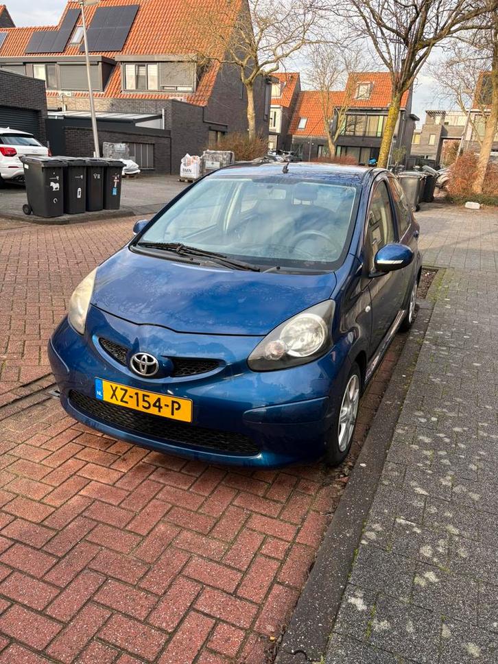 Toyota 2008 Blauw goed onderhouden!!!, Auto's, Toyota, Particulier, Aygo, Airbags, Airconditioning, Centrale vergrendeling, Elektrische ramen