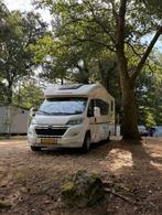 Adria Matrix 670 DL | Luxe | 4p | Hefbed & Lengtebedden, Caravans en Kamperen, Standaard zit, Koelkast, Ringverwarming, Luifel