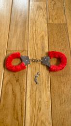 Rode pluche handboeien, Verzenden, Rood