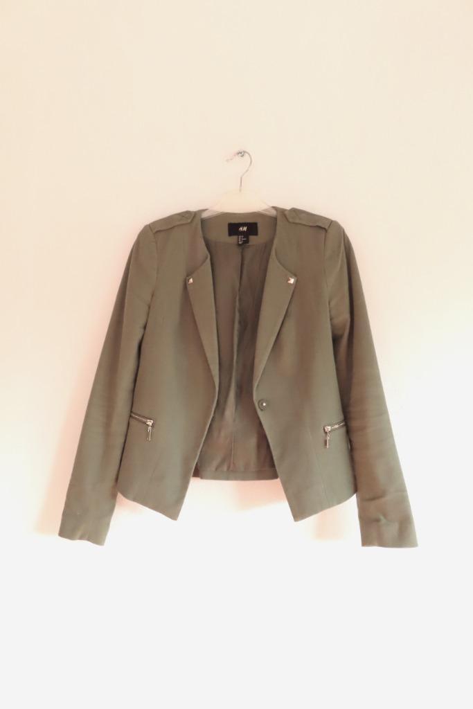 Military Army Blazer Jasje Jacket Legergroen H&M mt 36 (4190, Kleding | Dames, Jasjes, Kostuums en Pakken, Zo goed als nieuw, Jasje