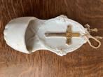 Porcelein wijwaterbakje met kruis, Antiek en Kunst, Antiek | Keramiek en Aardewerk, Ophalen of Verzenden