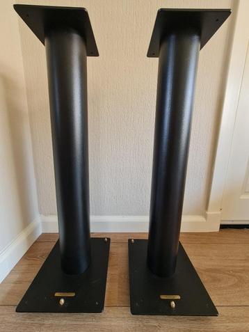 High end Diapason 1/M stands origineel beschikbaar voor biedingen