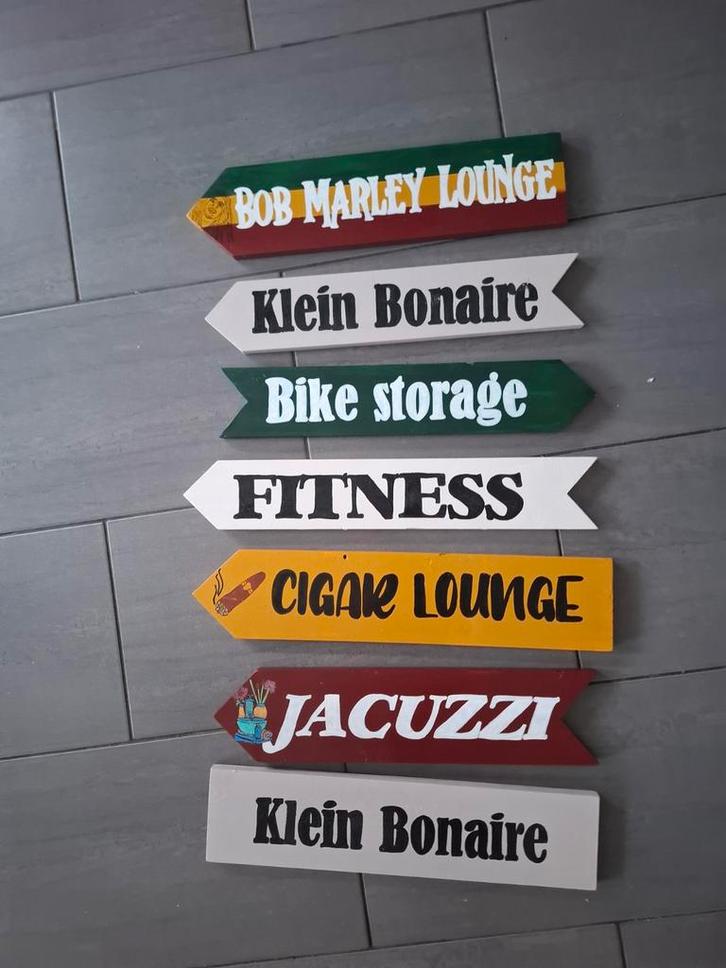 Houte wegwijzerborden op maat voor elk evenement bedrijf etc, Huis en Inrichting, Woonaccessoires | Overige, Nieuw, Ophalen of Verzenden