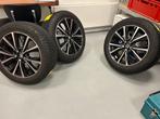 Ford Puma winterbanden - 17 inch origineel, Ophalen, 215 mm, Banden en Velgen, 17 inch