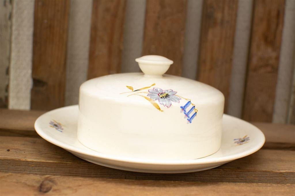 porseleinen botervloot 39367, Huis en Inrichting, Keuken | Servies, Gebruikt, Ophalen of Verzenden, Bord(en), Wedgwood