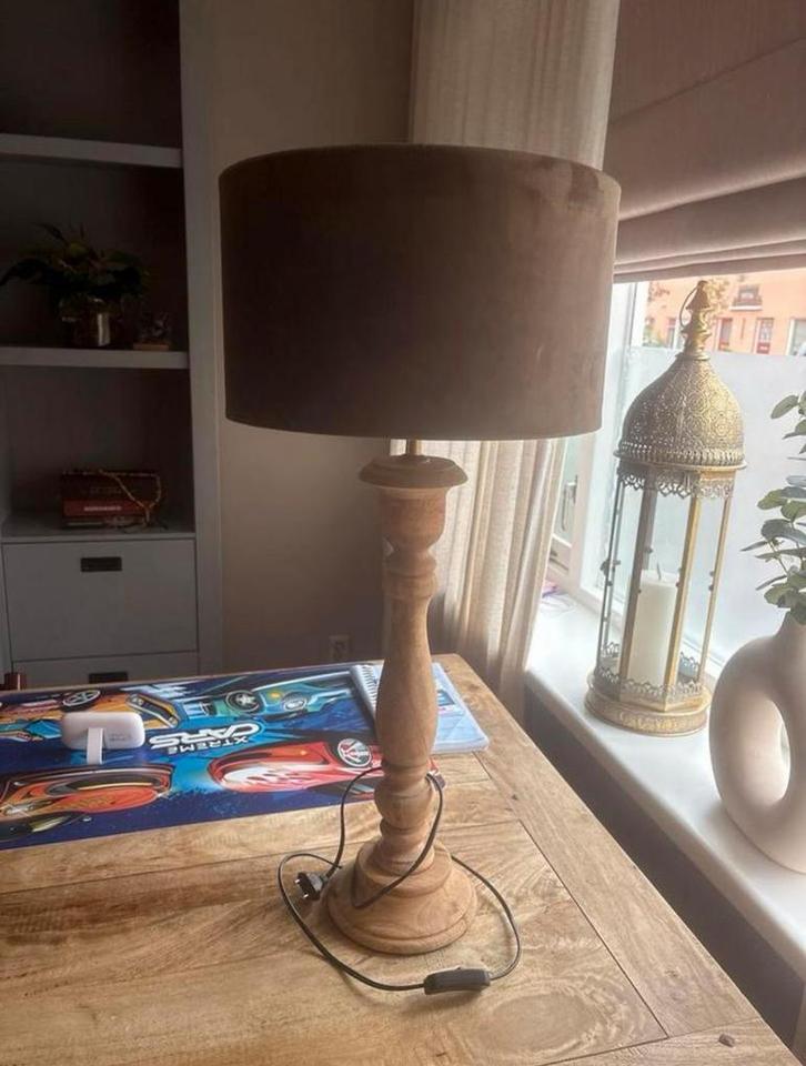 Houten Tafellampen Set met Velvet Kap, Huis en Inrichting, Lampen | Tafellampen, Zo goed als nieuw, Minder dan 50 cm, Hout, Ophalen