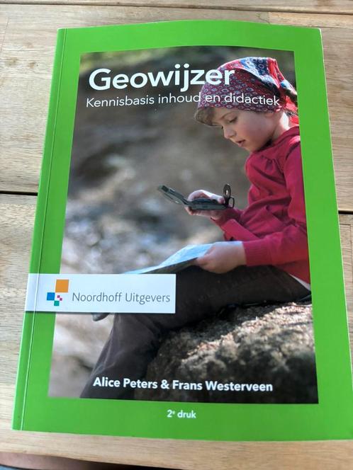 Alice Peters - Geowijzer, Boeken, Wetenschap, Zo goed als nieuw, Ophalen of Verzenden