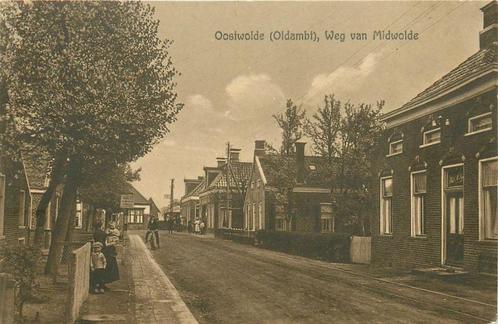 (701-154-047) Oostwold (O) Weg naar Midwolda, Verzamelen, Ansichtkaarten | Nederland, Groningen, Verzenden