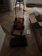 Husqvarna LC 141C Grasmaaier nieuw, Tuin en Terras, Cirkelmaaier, Elektrische grasmaaier, Nieuw, Ophalen of Verzenden