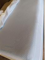 Matras medium met extra beschermhoes, Huis en Inrichting, Slaapkamer | Matrassen en Bedbodems, Ophalen, Zo goed als nieuw, Eenpersoons
