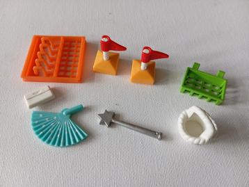 Playmobil diverse onderdelen 0,25-0,35 per stuk  beschikbaar voor biedingen