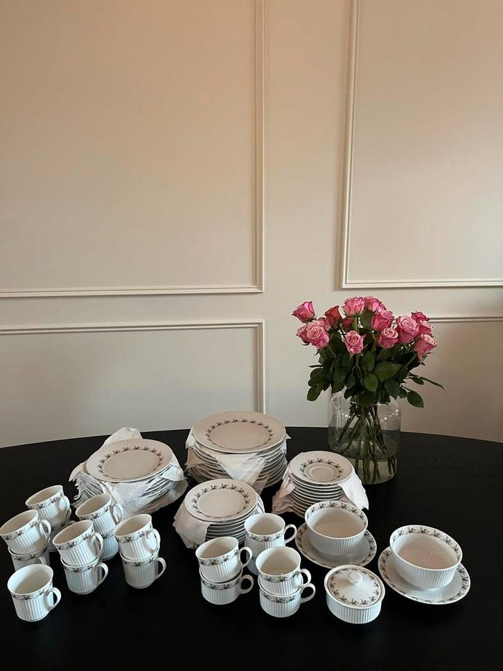 Eschenbach Servies - Compleet en Gaaf, Antiek en Kunst, Antiek | Servies compleet, Ophalen of Verzenden