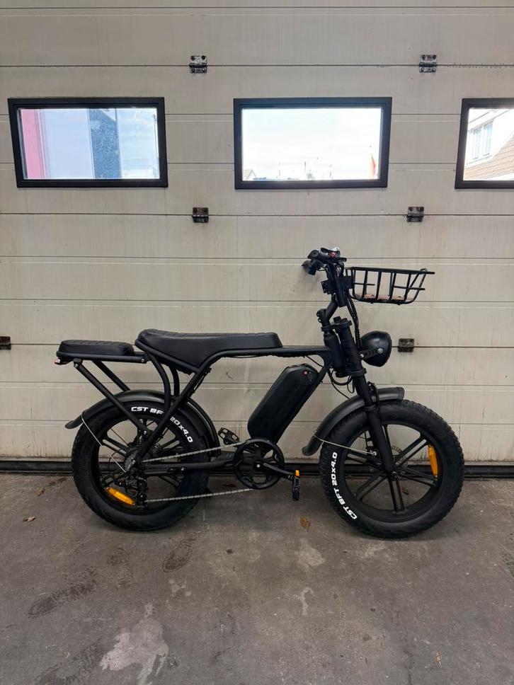 Ouxi V8 zwart met duozit (900 km), Fietsen en Brommers, Elektrische fietsen, Gebruikt, Overige merken, 59 cm of meer, 50 km per accu of meer