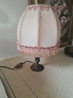 Vintage tafellampje met tinnen voet