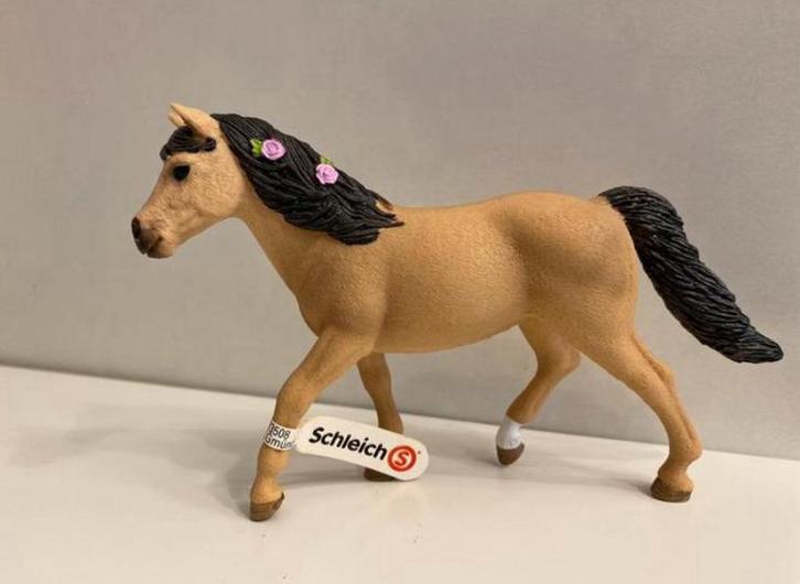 Schleich Connemara Pony Merrie met roze bloemen ~ 13863, Verzamelen, Dierenverzamelingen, Zo goed als nieuw, Beeldje of Figuurtje