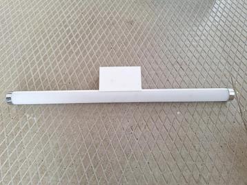 Wandlamp +/- 68 cm beschikbaar voor biedingen