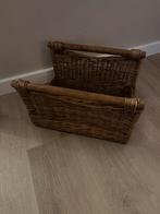 Rieten Mand met Handvatten krantenbak, Huis en Inrichting, Gebruikt, Mand, Ophalen of Verzenden, Riet