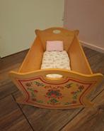 Oud gaaf poppen - schommelbedje met brocante lakentjes, Ophalen, Zo goed als nieuw, Overige typen