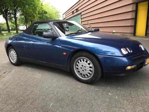 Alfa Romeo Spider 2.0 Twin Spark 16V 1995 Blauw, Auto's, Alfa Romeo, Particulier, Spider, ABS, Airbags, Airconditioning, Centrale vergrendeling
