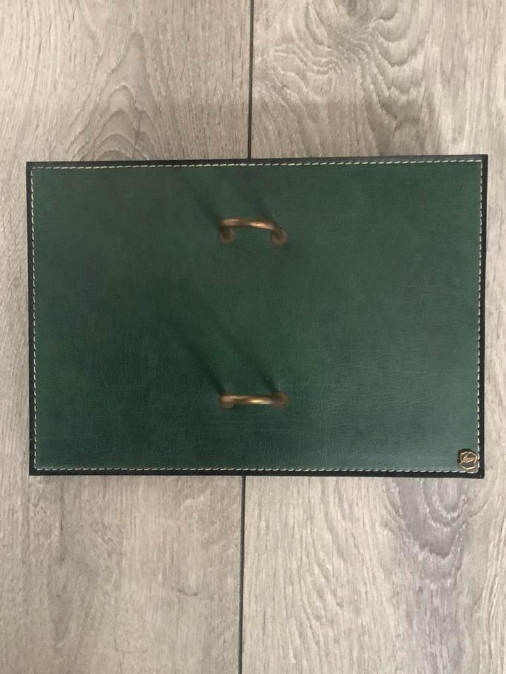 Henzo bureau agendahouder groen leer, Diversen, Bureau-accessoires, Zo goed als nieuw, Ophalen of Verzenden