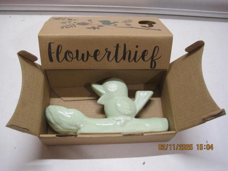 Jasmin Djerzic breda flower thief div kleuren(361), Huis en Inrichting, Woonaccessoires | Vazen, Nieuw, Overige kleuren, Minder dan 50 cm