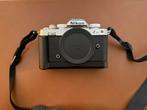 Nikon Z fc body + officiële GR1 grip (3415 clicks) + doos, Ophalen of Verzenden, Zo goed als nieuw, Nikon, Geen optische zoom