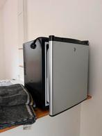 Candor Mini Koelkast - Compact en Handig!, Witgoed en Apparatuur, Ophalen of Verzenden, Minder dan 75 liter, Energieklasse A of zuiniger